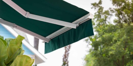 Remplacement de toile de store à Nice : redonnez vie à votre extérieur